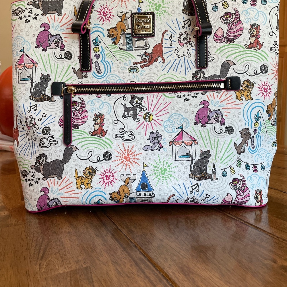 Dooney and Bourke Disney Cats Sketch Tote (Shopper Bag) NWT